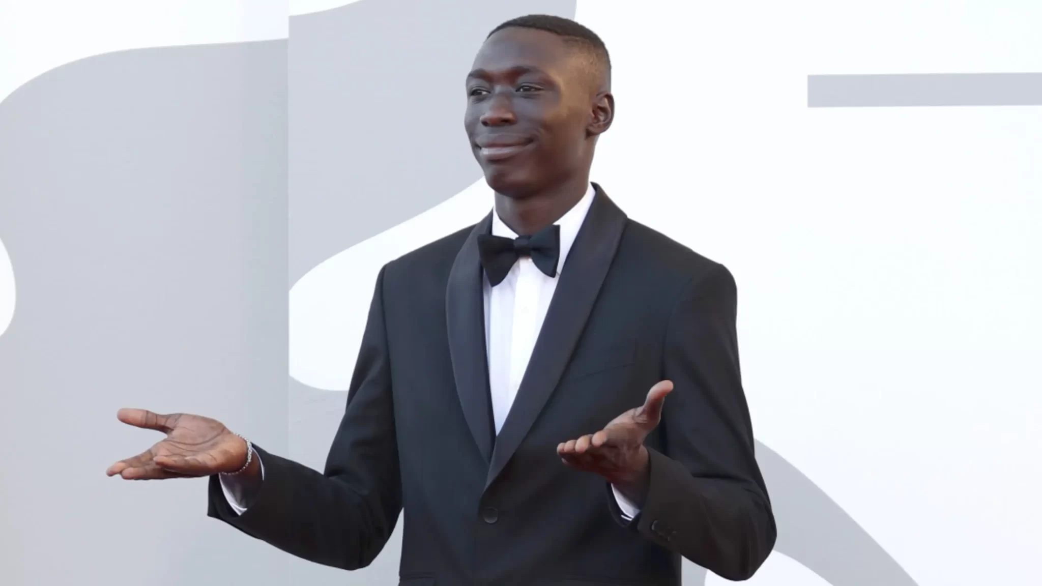 Imagem de capa de 7 Maneiras Simples e Eficazes de Ganhar Dinheiro na Internet