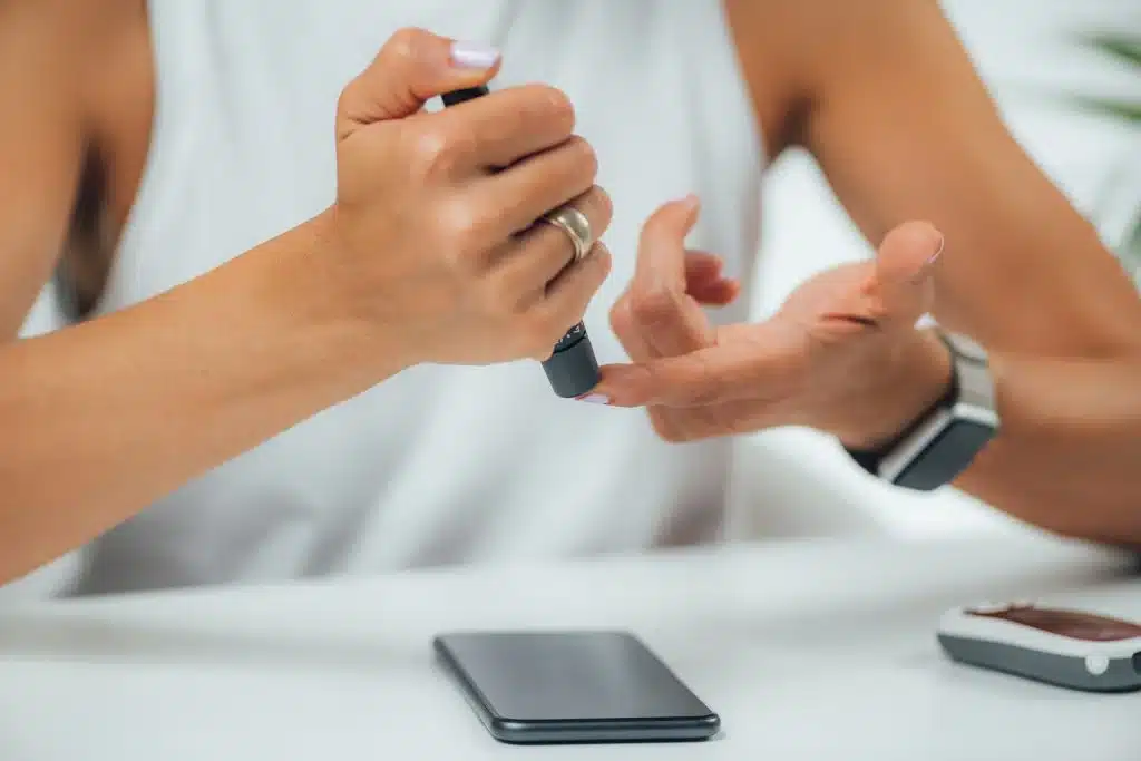 Imagem de capa de Monitoramento de Glicose: Os 3 Melhores Apps para Diabéticos